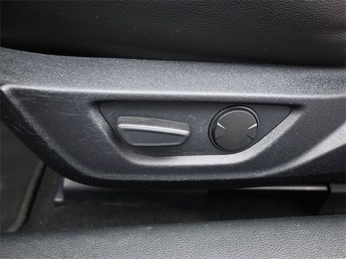 Used 2020 Ford Mustang Premium image 30