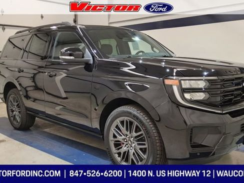 New 2025 Ford Expedition Platinum w/ Stealth Performance Package image 4