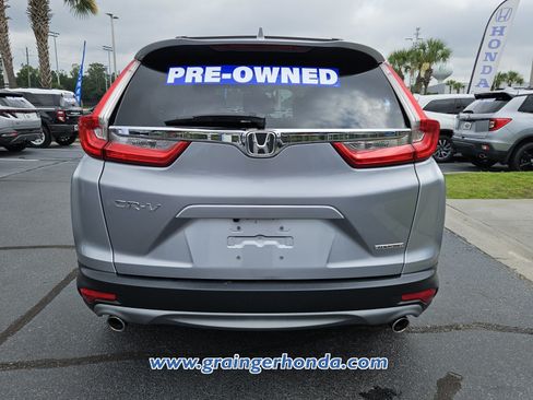 Used 2017 Honda CR-V Touring image 4