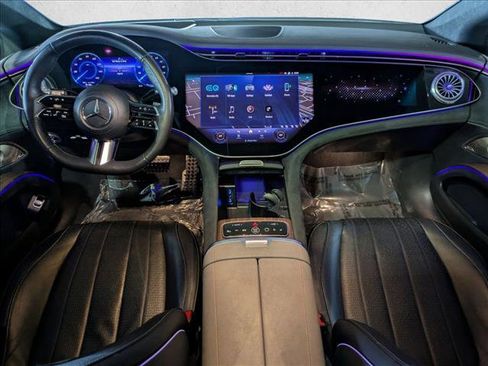 Certified 2023 Mercedes-Benz EQS 580 4MATIC Sedan image 15