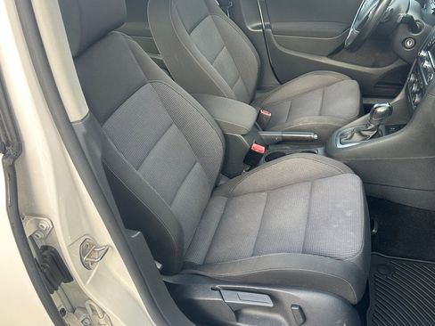 Used 2013 Volkswagen Golf TDI image 27