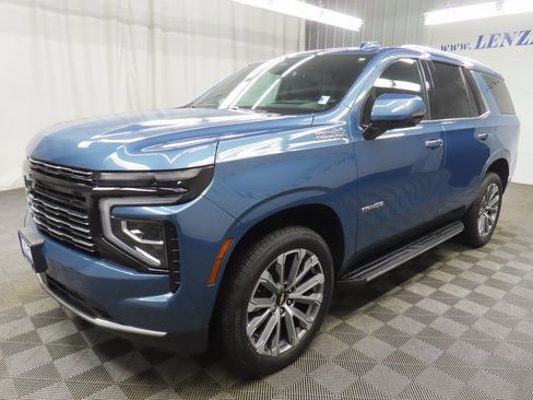 Used 2025 Chevrolet Tahoe High Country image 6