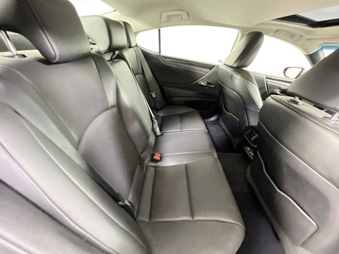 Used 2021 Lexus ES 250 w/ Premium Package AWD/4WD image 26