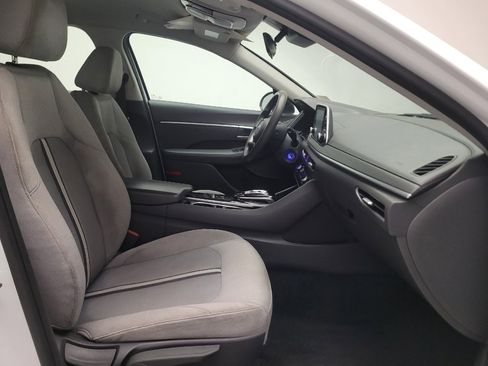 Used 2021 Hyundai Sonata SE FWD image 21