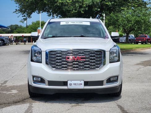 Used 2020 GMC Yukon Denali w/ Denali Premium Package RWD image 33
