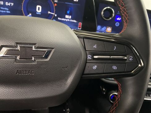 Used 2024 Chevrolet Equinox EV RS image 23