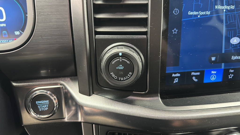 Used 2024 Ford F150 Lariat AWD/4WD image 21