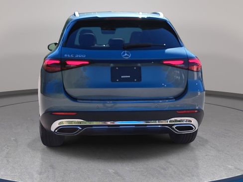 New 2026 Mercedes-Benz GLC 300 image 6