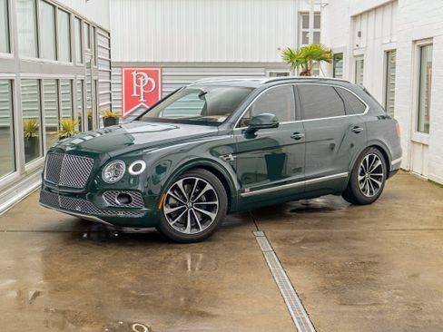 Used 2017 Bentley Bentayga image 62