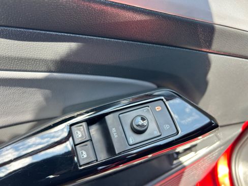 Certified 2023 Volkswagen ID.4 Pro S RWD image 13