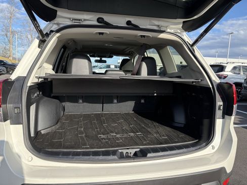 Certified 2024 Subaru Forester Limited image 12