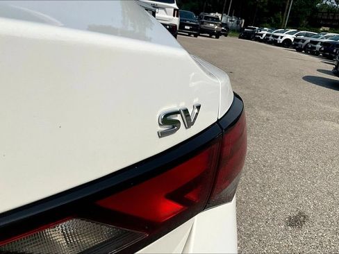 Used 2024 Nissan Sentra SV FWD image 22