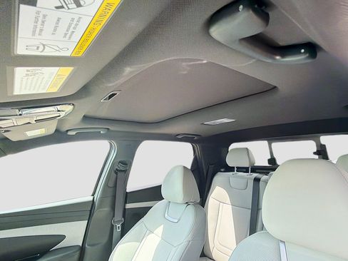 Used 2025 Hyundai Santa Cruz Limited image 25