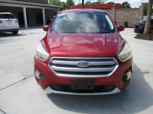 Used 2017 Ford Escape SE FWD image 22