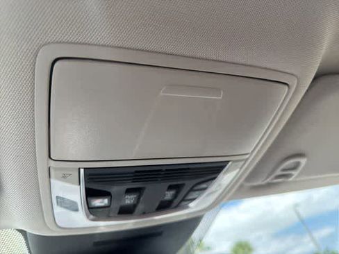 Used 2025 Acura MDX FWD w/ Technology Package image 32
