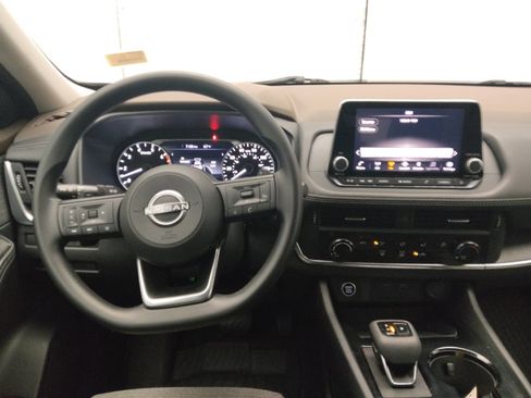 Used 2022 Nissan Rogue S FWD image 22