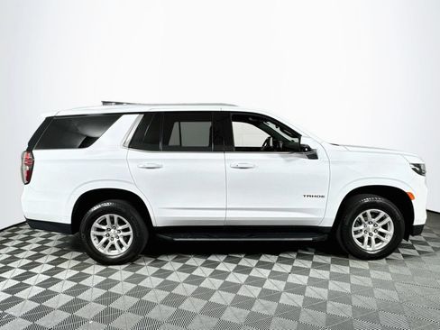 Used 2022 Chevrolet Tahoe LT w/ Luxury Package AWD/4WD image 8