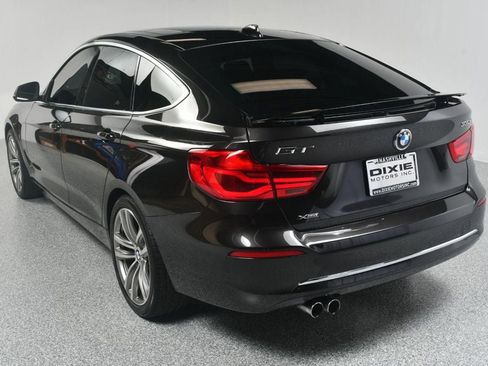Used 2018 BMW 330i Gran Turismo xDrive AWD/4WD image 8