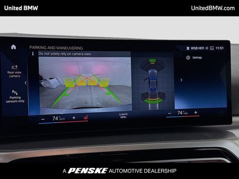 Used 2023 BMW i4 eDrive35 w/ Premium Package image 9