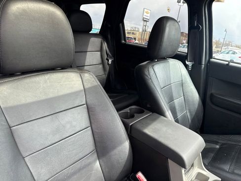Used 2012 Ford Escape XLT AWD/4WD image 27