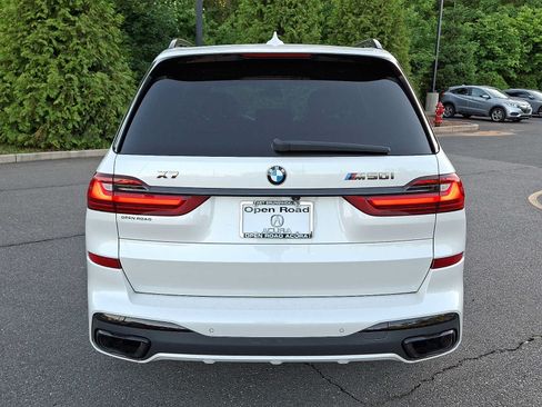 Used 2022 BMW X7 M50i AWD/4WD image 5