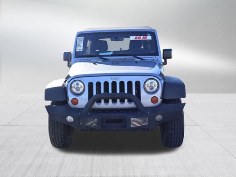 Used 2013 Jeep Wrangler Unlimited Sahara w/ Dual Top Group image 2