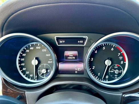 Used 2016 Mercedes-Benz GL 450 4MATIC image 35