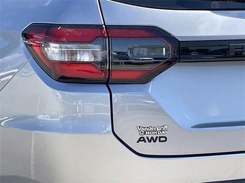 New 2025 Honda Pilot Touring image 6