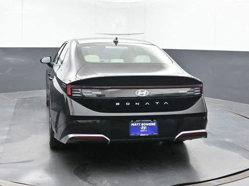 New 2026 Hyundai Sonata SEL FWD image 4