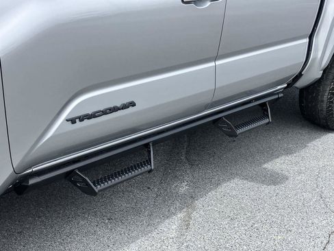 Used 2024 Toyota Tacoma SR5 image 10