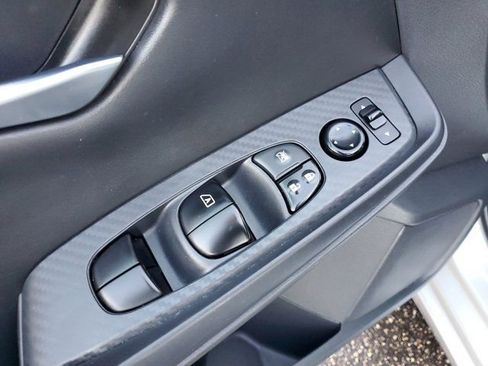 Used 2023 Nissan Sentra SV FWD image 15
