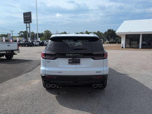 New 2026 GMC Acadia Denali Ultimate AWD/4WD image 5