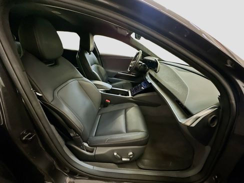 Used 2024 Lucid Air Touring AWD/4WD image 33