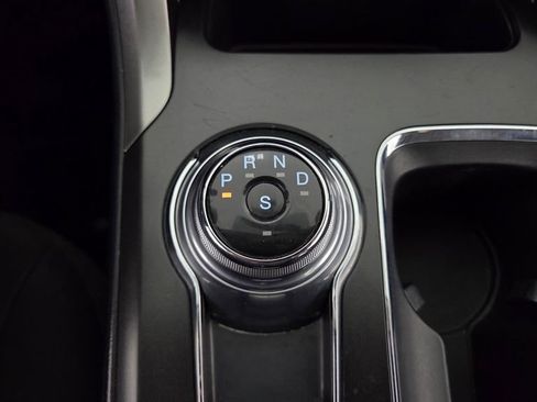 Used 2018 Ford Fusion SE image 23