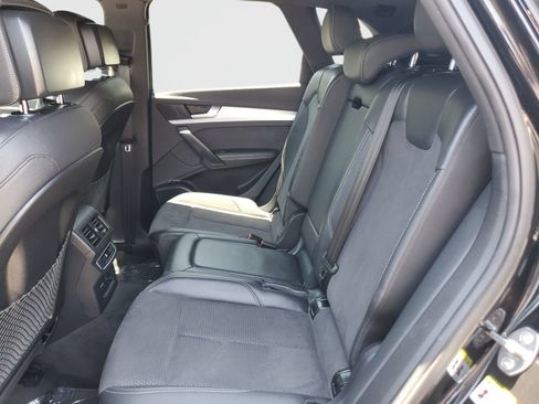 Used 2023 Audi Q5 e Premium Plus w/ Premium Plus Package AWD/4WD image 15