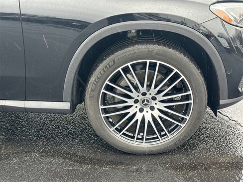 Certified 2025 Mercedes-Benz GLC 300 4MATIC image 13