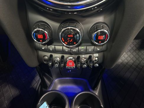 Used 2020 MINI Cooper S w/ Premium Package FWD image 21