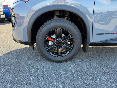 New 2026 Nissan Rogue SV image 8