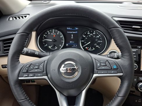 Used 2020 Nissan Rogue SL w/ Premium Package image 19