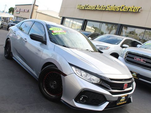 Used 2019 Honda Civic Sport image 32