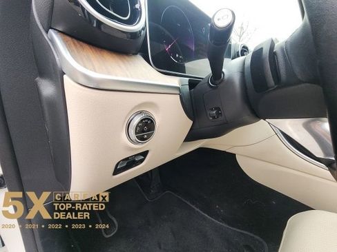 Used 2024 Mercedes-Benz C 300 Sedan image 27