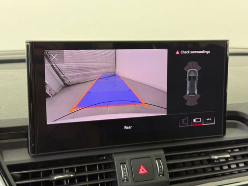 Used 2025 Audi Q5 2.0T Premium image 29