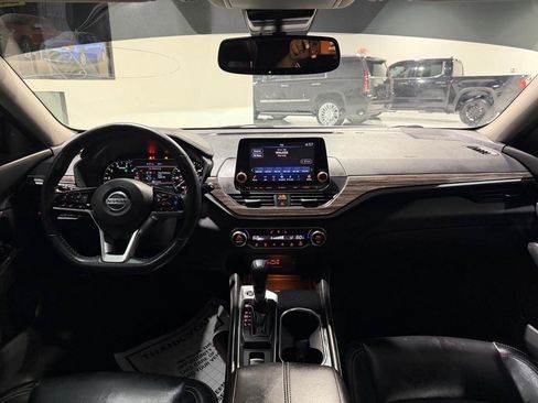 Used 2020 Nissan Altima 2.5 SL FWD image 21