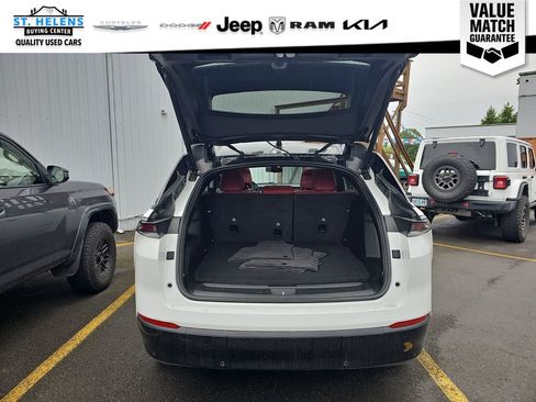 Used 2024 Jeep Wagoneer Limited AWD/4WD image 7