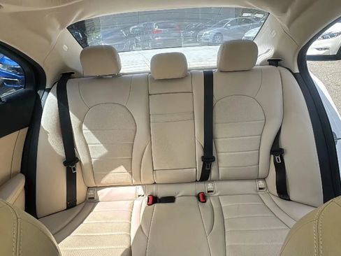 Used 2017 Mercedes-Benz C 300 4MATIC Sedan image 12