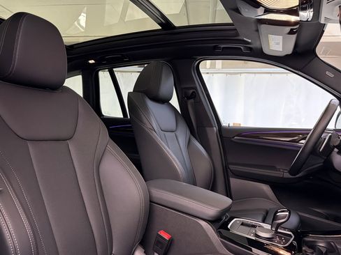 Used 2023 BMW X3 sDrive30i w/ Premium Package image 33