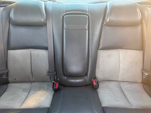 Used 2004 Pontiac Bonneville GXP image 14