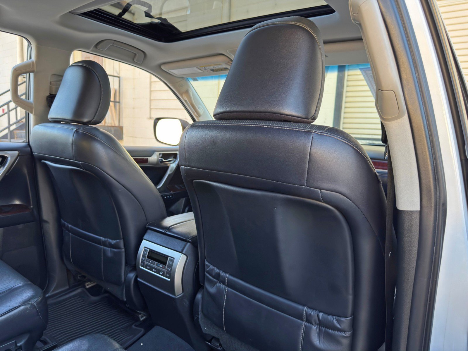 Used 2017 Lexus GX 460 Premium AWD/4WD image 35