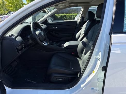 Used 2024 Honda Accord Touring image 15
