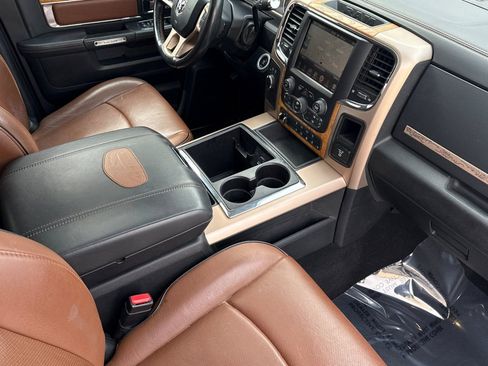 Used 2015 RAM 3500 Laramie Longhorn image 15